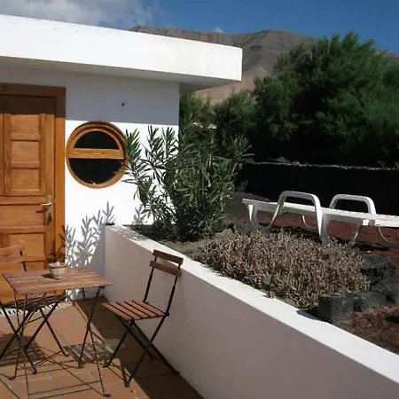 Vakantiehuis Sleeps 2 Wifi Famara