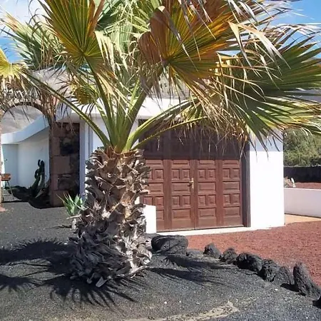 Sleeps 2 Wifi Vakantiehuis Famara