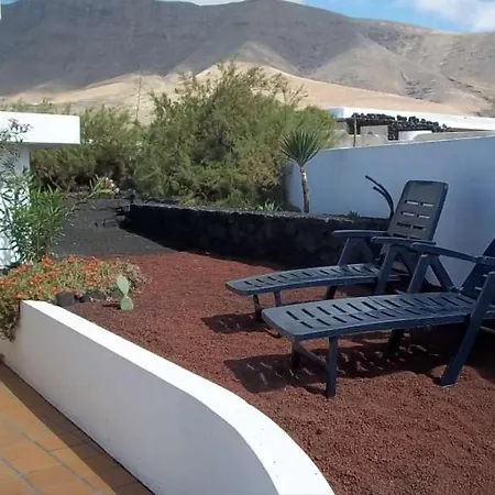 Sleeps 2 Wifi بيت للعطل فامارا